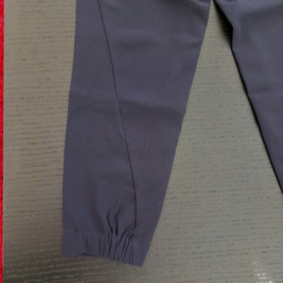 New Chico's 00R = Size 2 Relaxed Pull On Ankle Pants Navy Blue Pockets Stretch - Picture 5 of 15